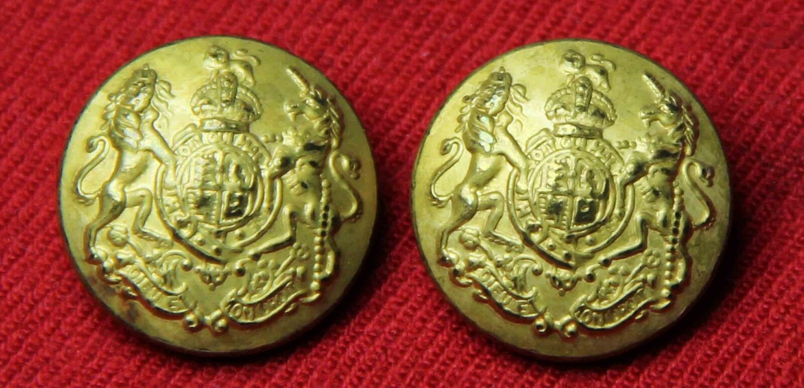 Vintage Bill Blass Blazer Buttons Dome Top Gold Brass Lion Unicorn Shank Men's